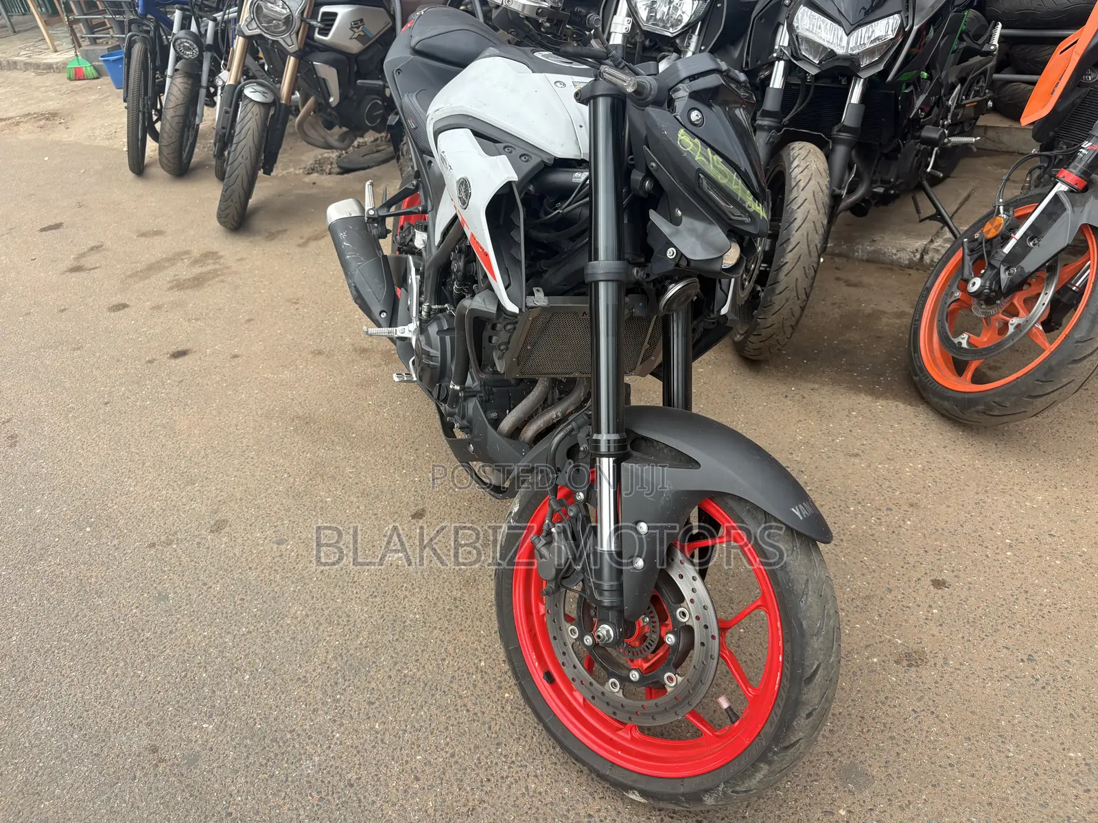 Yamaha 2022 Gray
