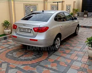 Hyundai Elantra Touring SE Automatic 2010 Silver