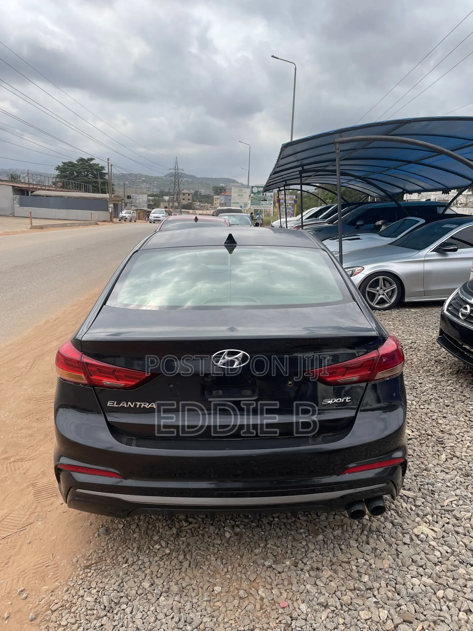 Hyundai Elantra Sport Sedan FWD (1.6L 4cyl 6M) 2017 Black