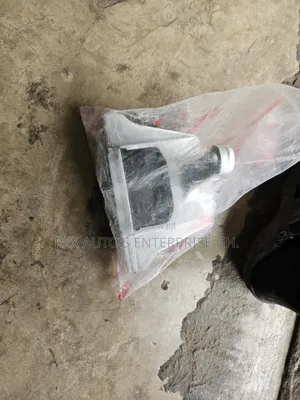 Elantra 2017,2018/Engine Seat