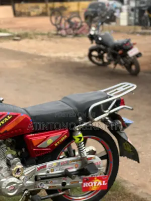 Royal RY125 2025 Red