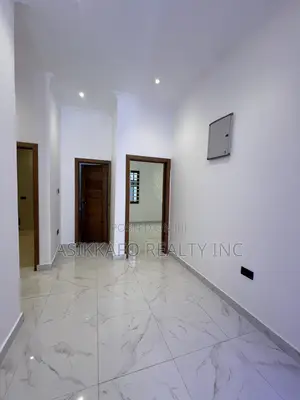 3bdrm House in Coastal Estate, Spintex for rent