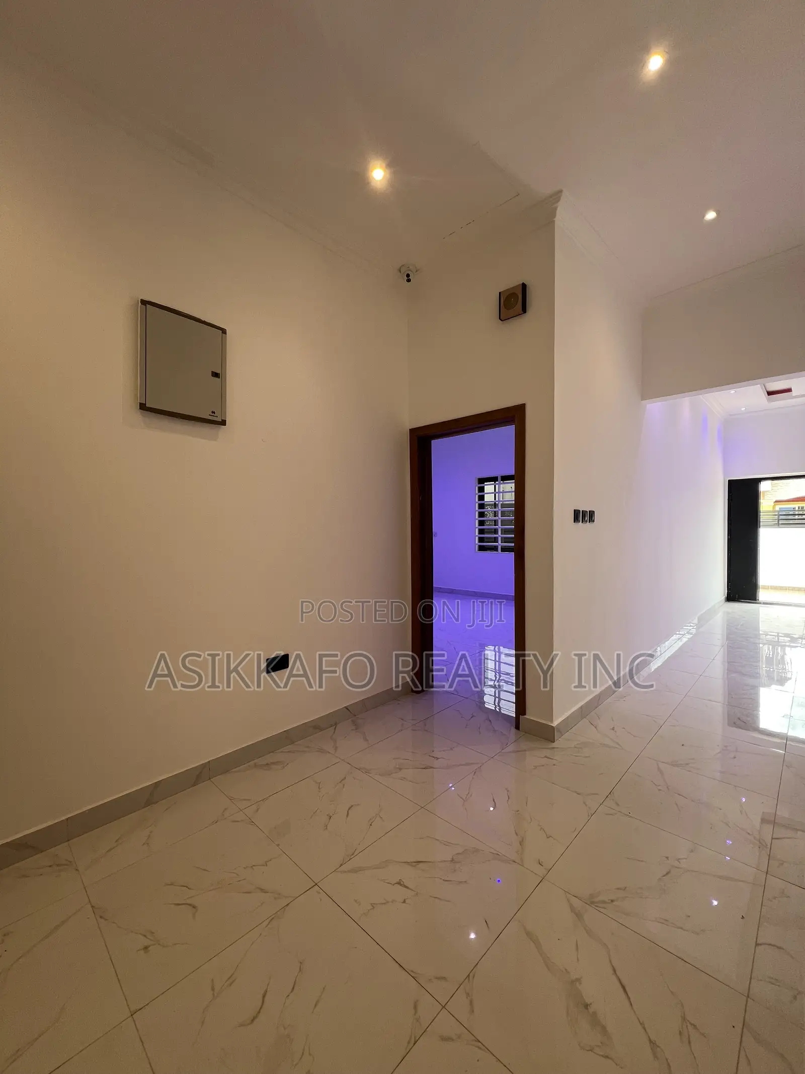 3bdrm House in Coastal Estate, Spintex for rent