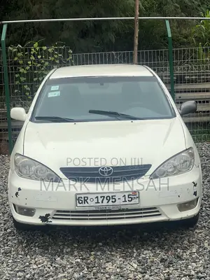 Toyota Camry 2005 Off white