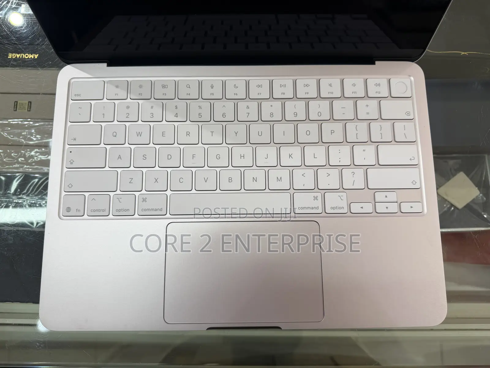 Laptop Apple MacBook Neo 2026 8GB SSD 512GB