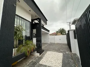 3bdrm House in Agbogba, School Park Area for rent