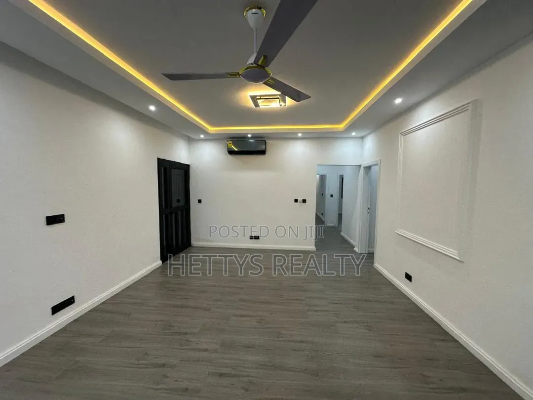 3bdrm House in Agbogba, School Park Area for rent