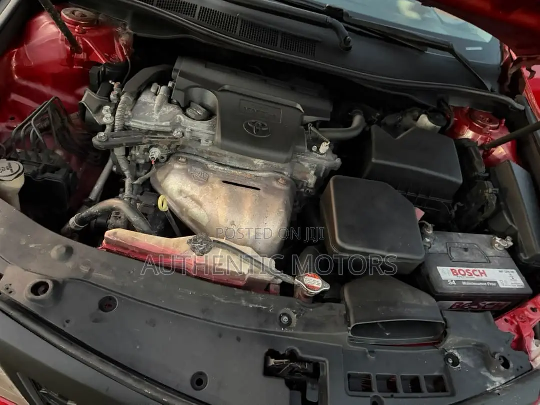 Toyota Camry 2014 Red