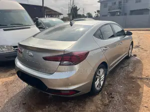 Hyundai Elantra 2020 Gray