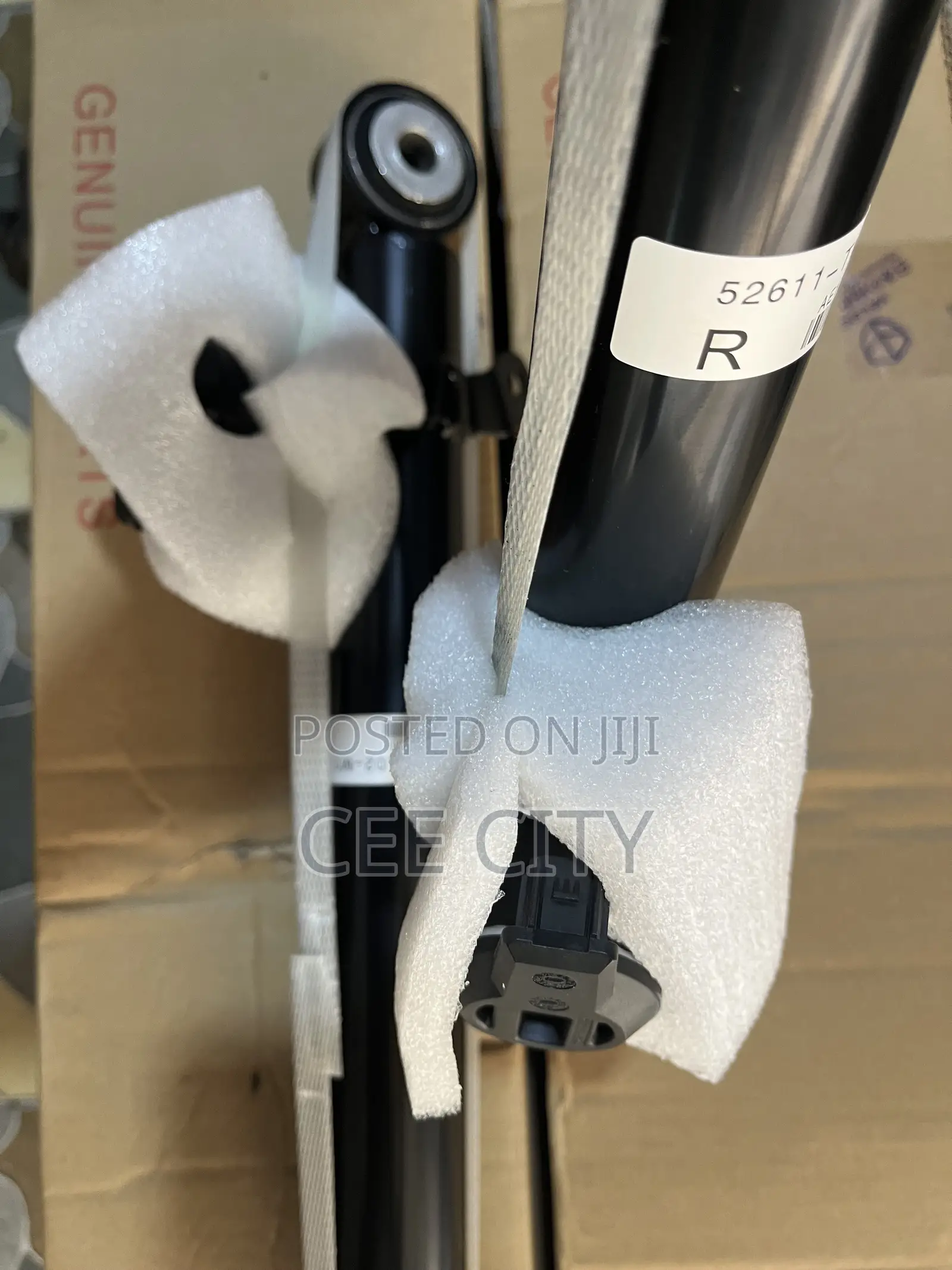 Honda Accord 2018-2023 Back Shock Absorbers With Electronic Sensors