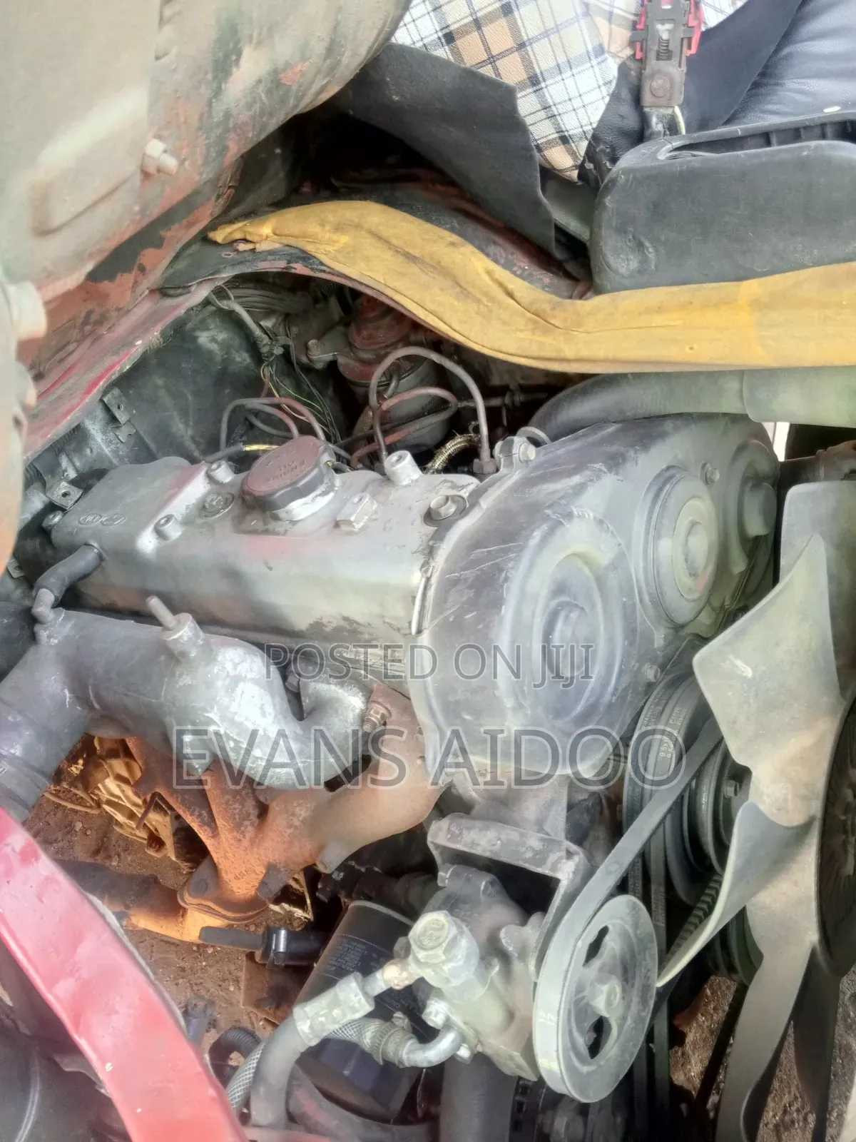 Hyundai H-100 2000 Red