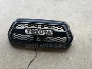 Toyota Tacoma 2017,2018,2019,2020, Front Grille Available