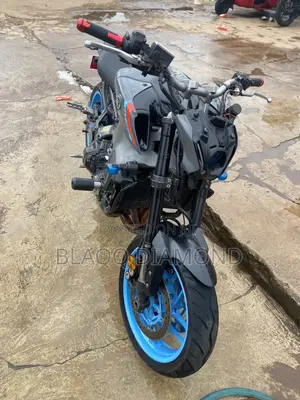 Yamaha FZ 2023 Gray
