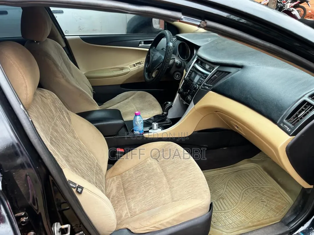 Hyundai Sonata 2013 Black