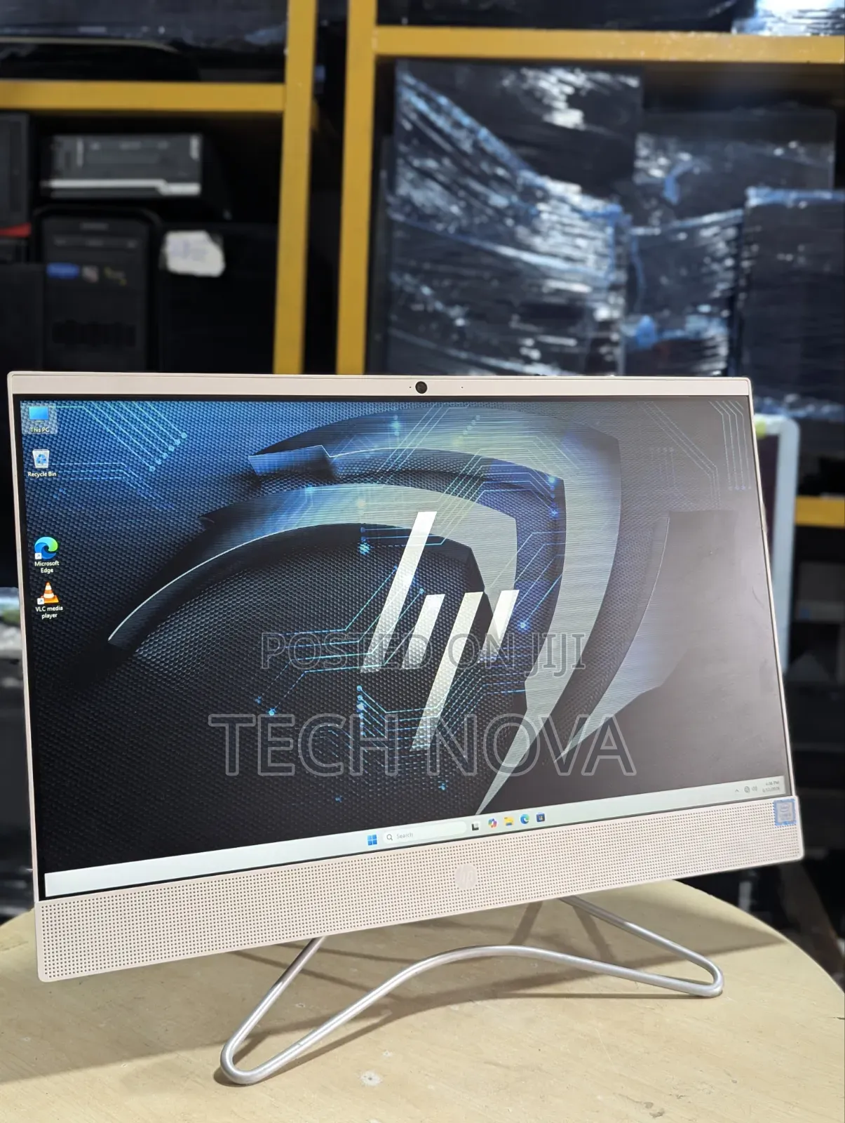 Desktop Computer HP 200 G4 All-in-One 8GB Intel Core i5 SSD 256GB