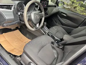 Toyota Corolla LE 2020