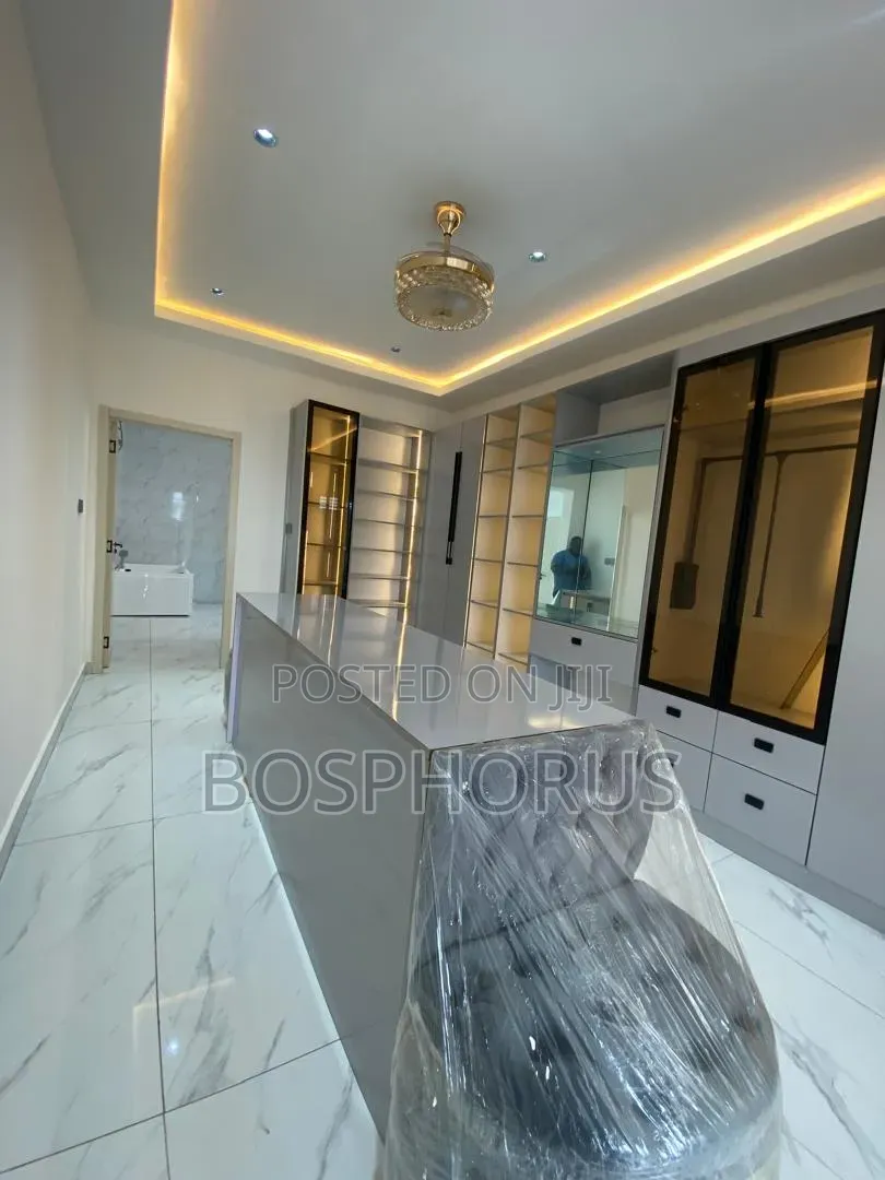 4bdrm House in East Legon Obojo, Bawaleshie for sale