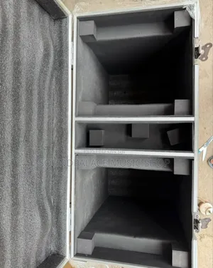 Beam 275 or Beam 230 Dual-Compartment Heavy-Duty Equipment Flight Case