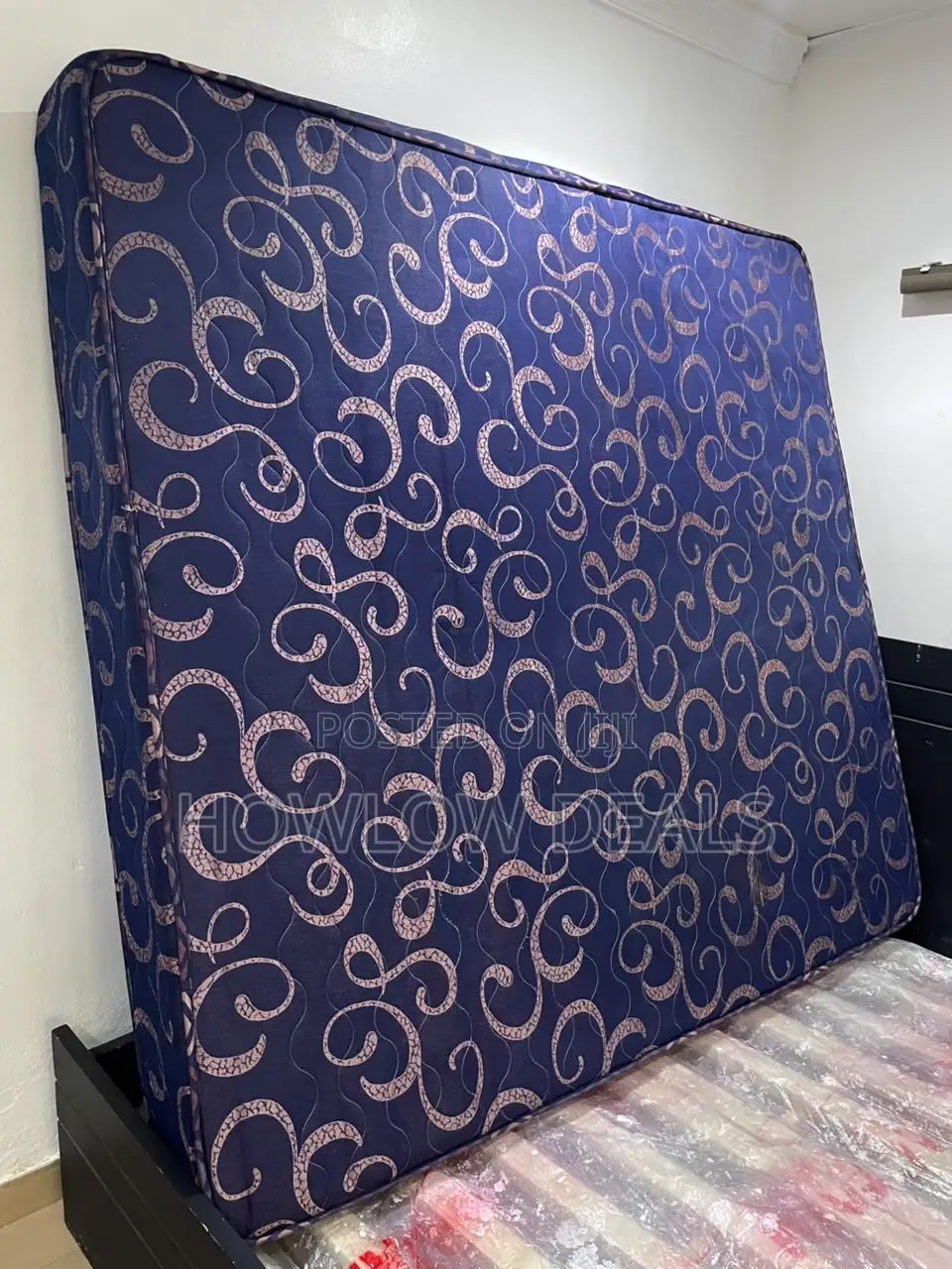 Queen Size Bed Frame With Mattress