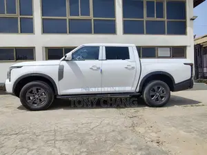 New Nissan Z9 2.3T Diesel 4WD 2025 White