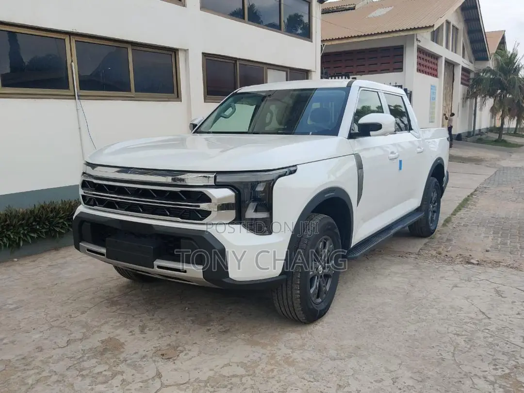 New Nissan Z9 2.3T Diesel 4WD 2025 White