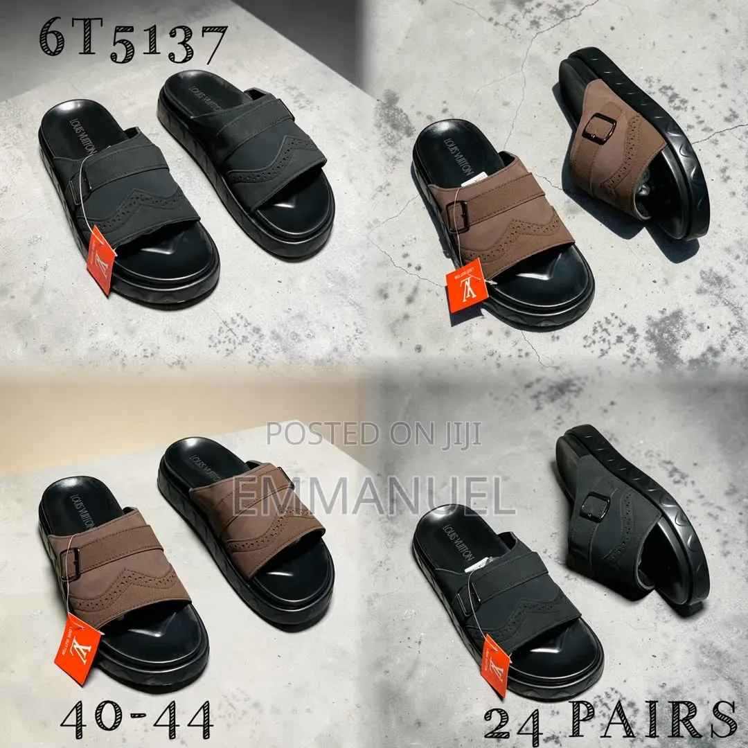 Men's Premium Casual Slippers- Comfortable Stylish
