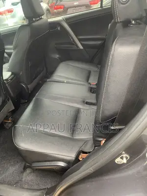 Toyota RAV4 XLE AWD (2.5L 4cyl 6A) 2017 Gray