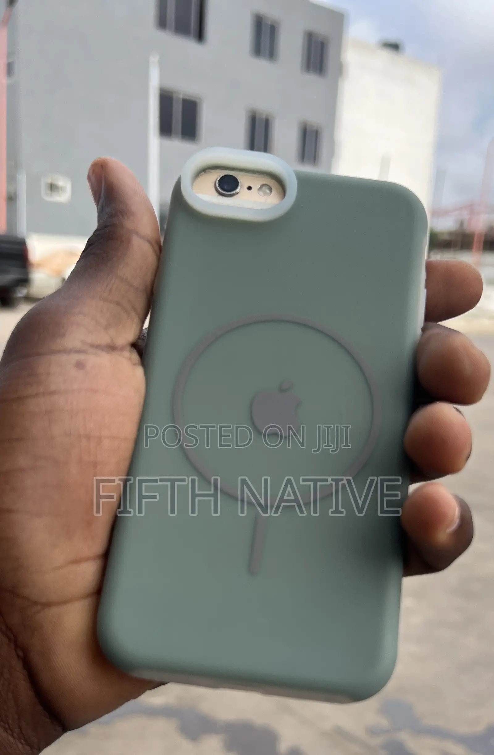 Apple iPhone 6s 64 GB White