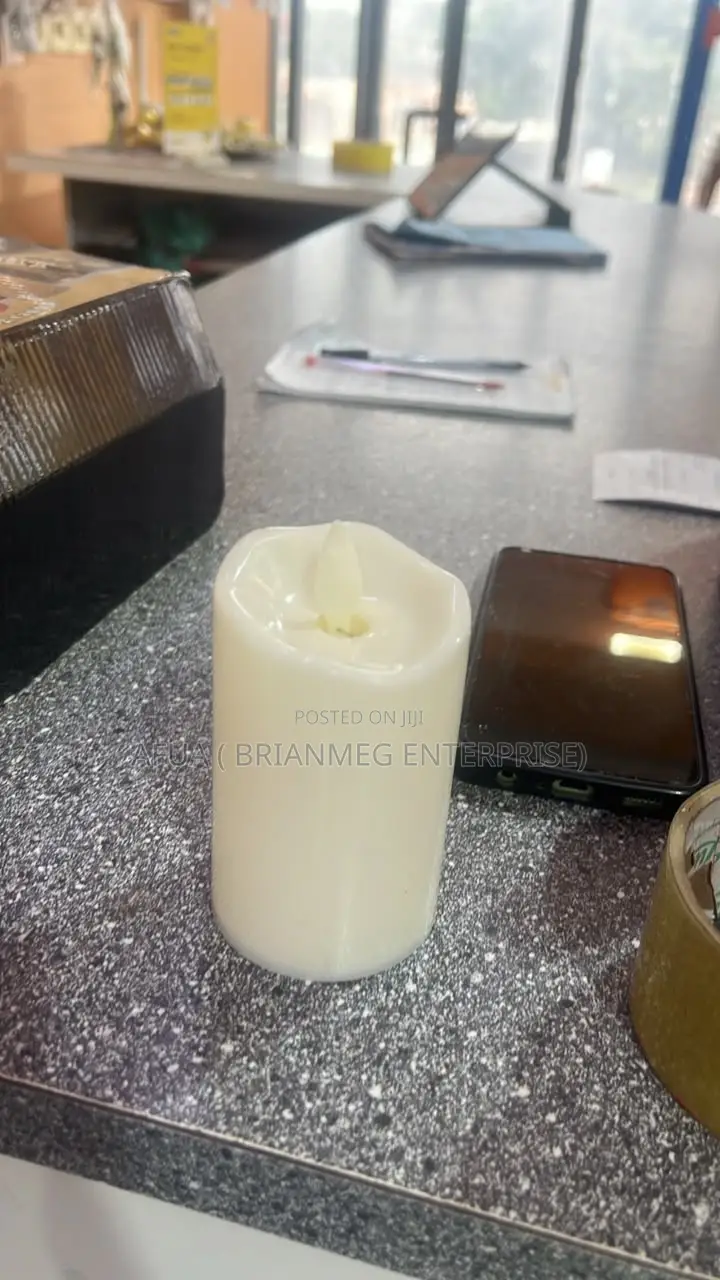 LED Swinging Flameless Candle