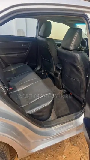 Toyota Corolla 2015 Gray
