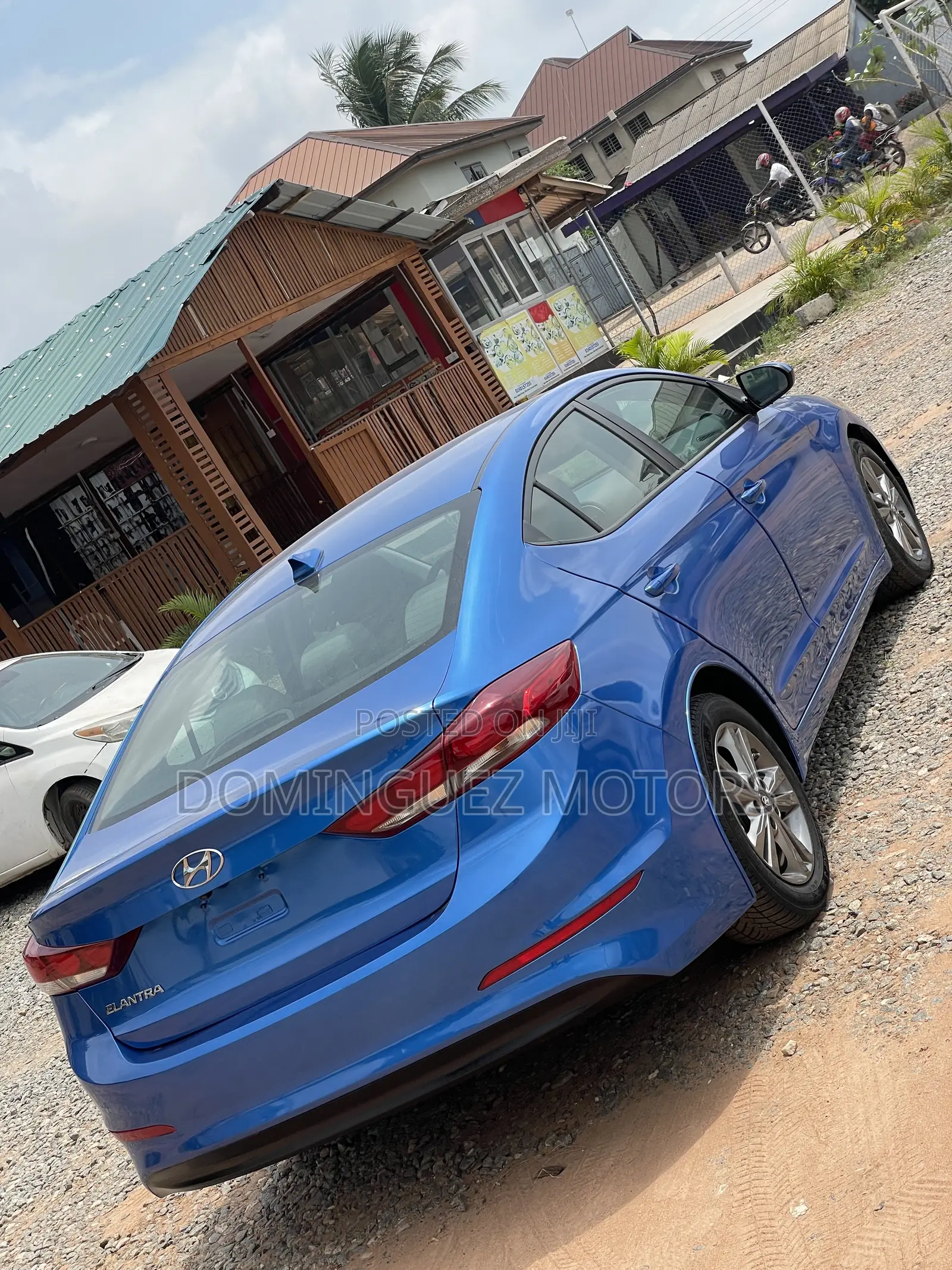 Hyundai Elantra 2017 Blue