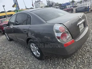 Nissan Altima 2007 Gray