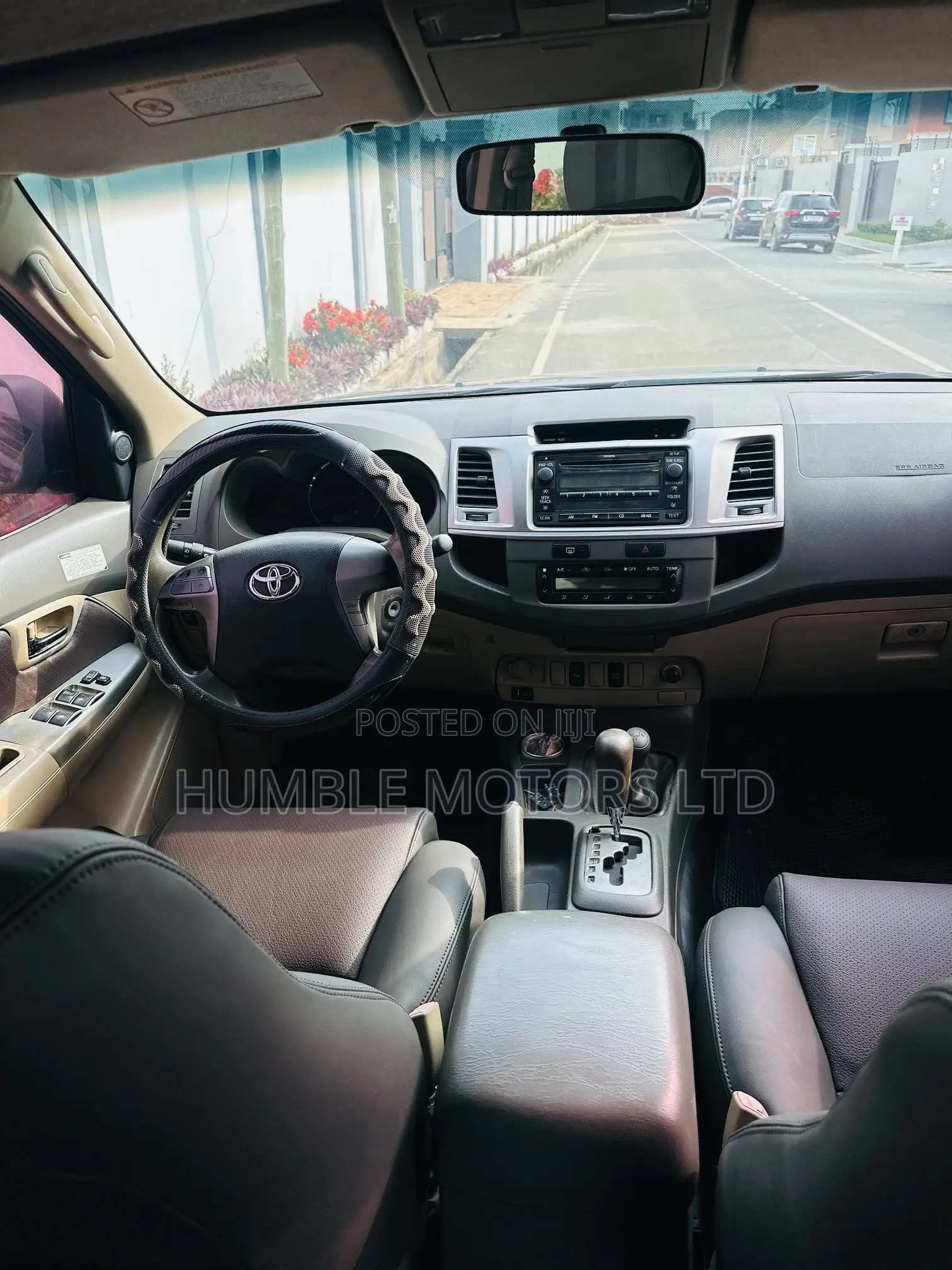 Toyota Fortuner 2012 Black