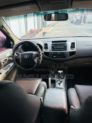 Toyota Fortuner 2012 Black