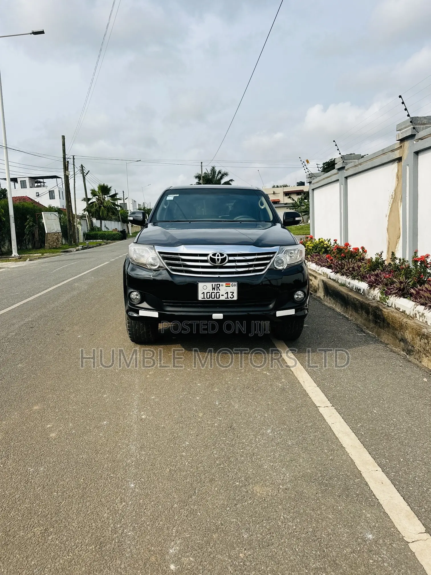 Toyota Fortuner 2012 Black
