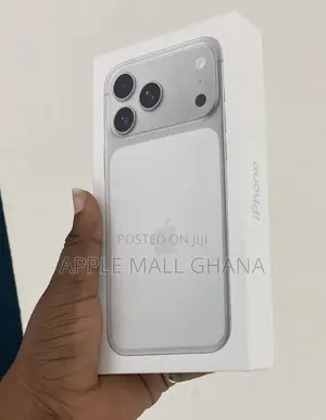 New Apple iPhone 17 Pro Max 256 GB Silver