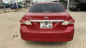 Toyota Corolla LE 4dr Sedan (1.8L 4cyl 4A) 2013 Red