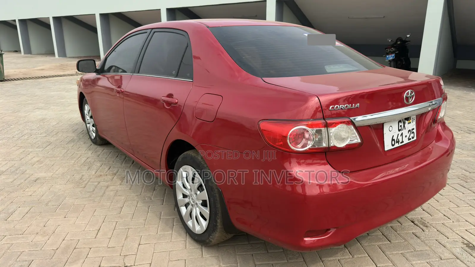 Toyota Corolla LE 4dr Sedan (1.8L 4cyl 4A) 2013 Red