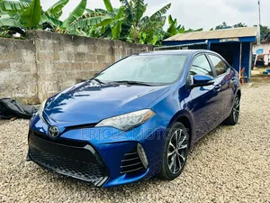 Toyota Corolla 2019 Blue