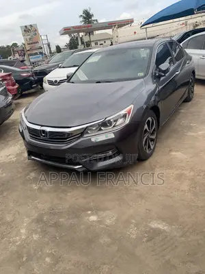 Honda Accord EX-L 4dr Sedan FWD (2.4L 4cyl 2A) 2017 Gray