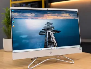 Desktop Computer HP 200 G4 All-in-One 4GB Intel SSD 256GB