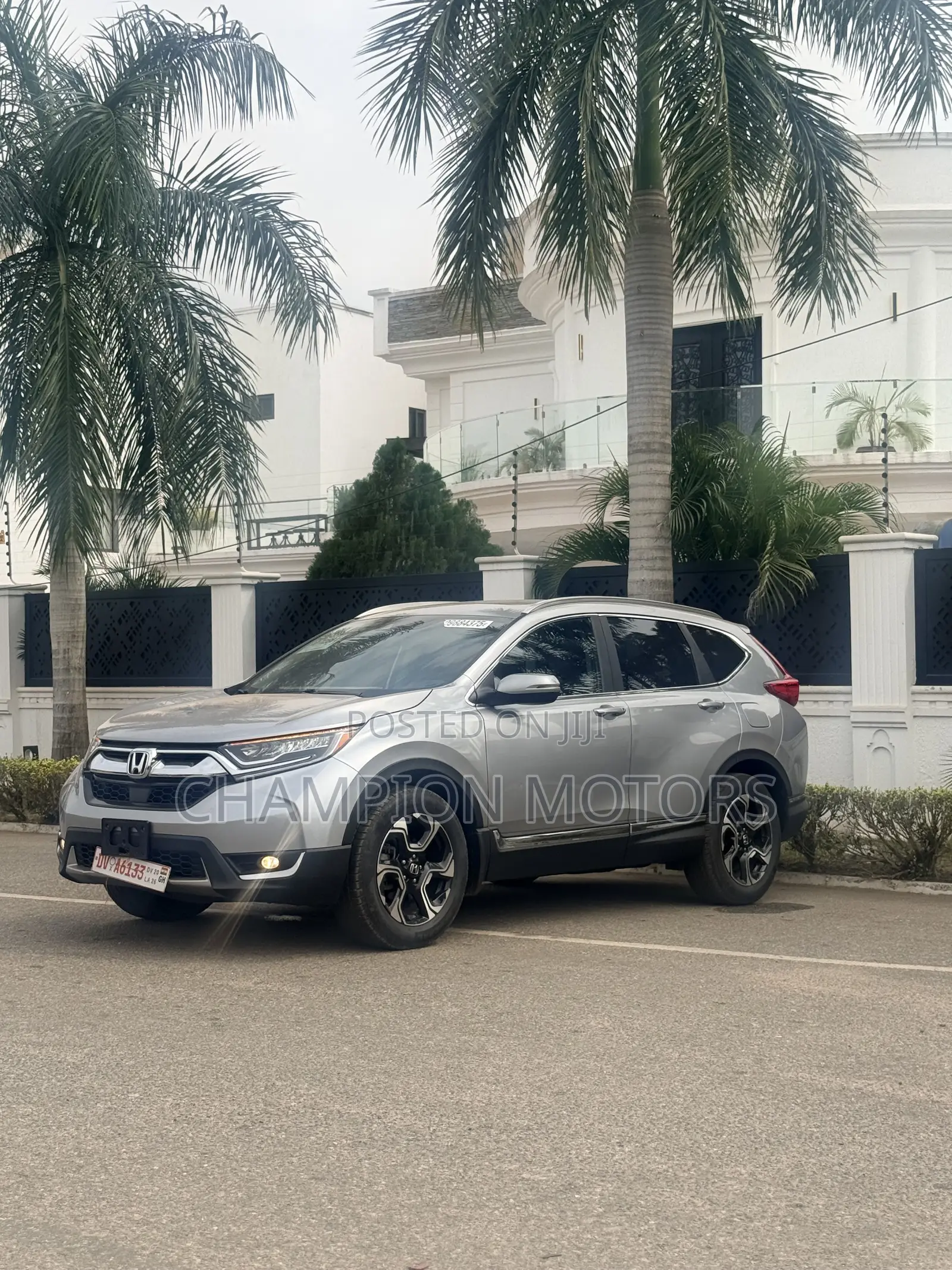 Honda CR-V Touring AWD 2018 Silver