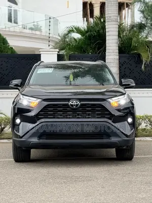 Toyota RAV4 XLE AWD 2023 Black