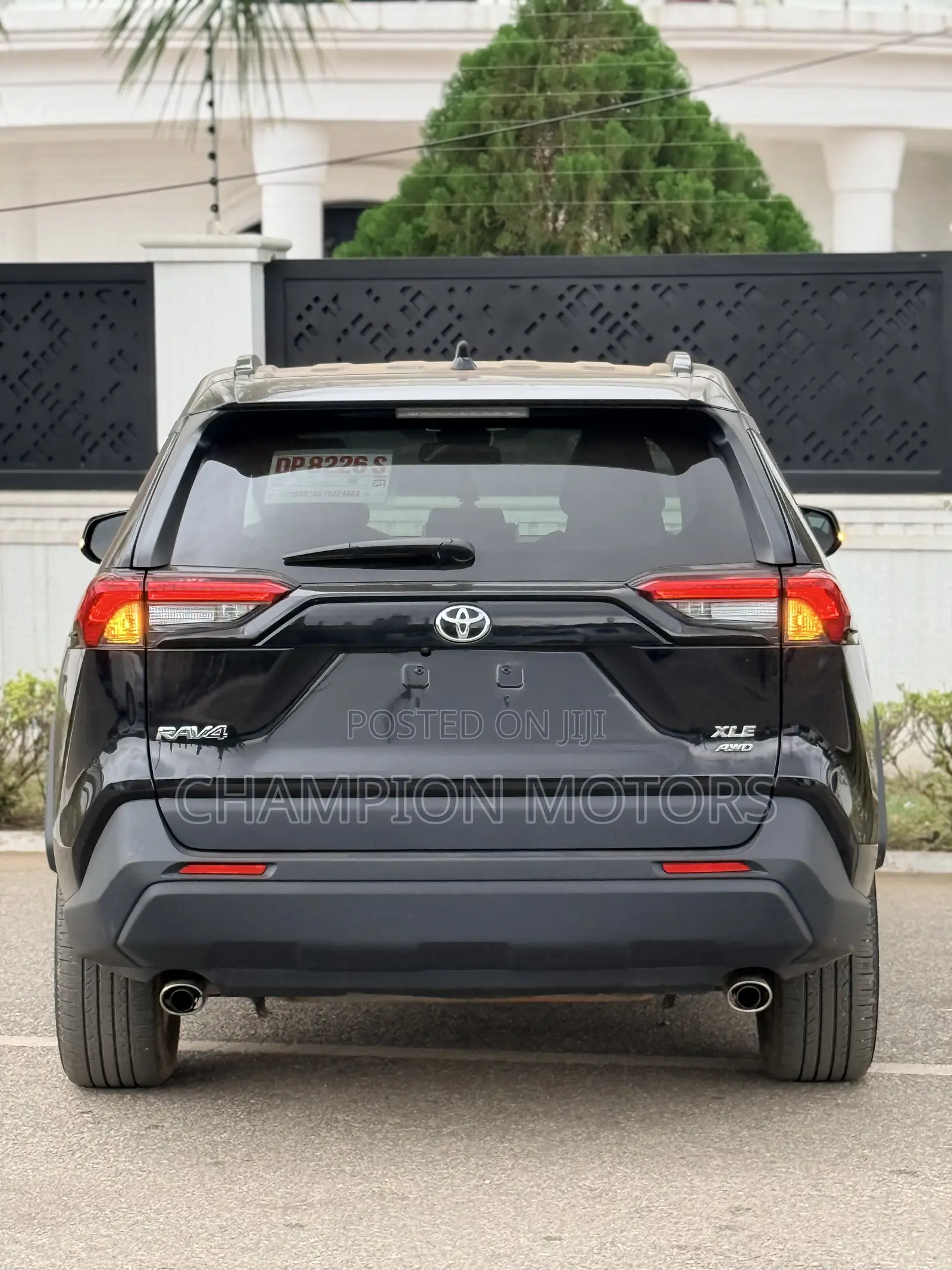 Toyota RAV4 XLE AWD 2023 Black