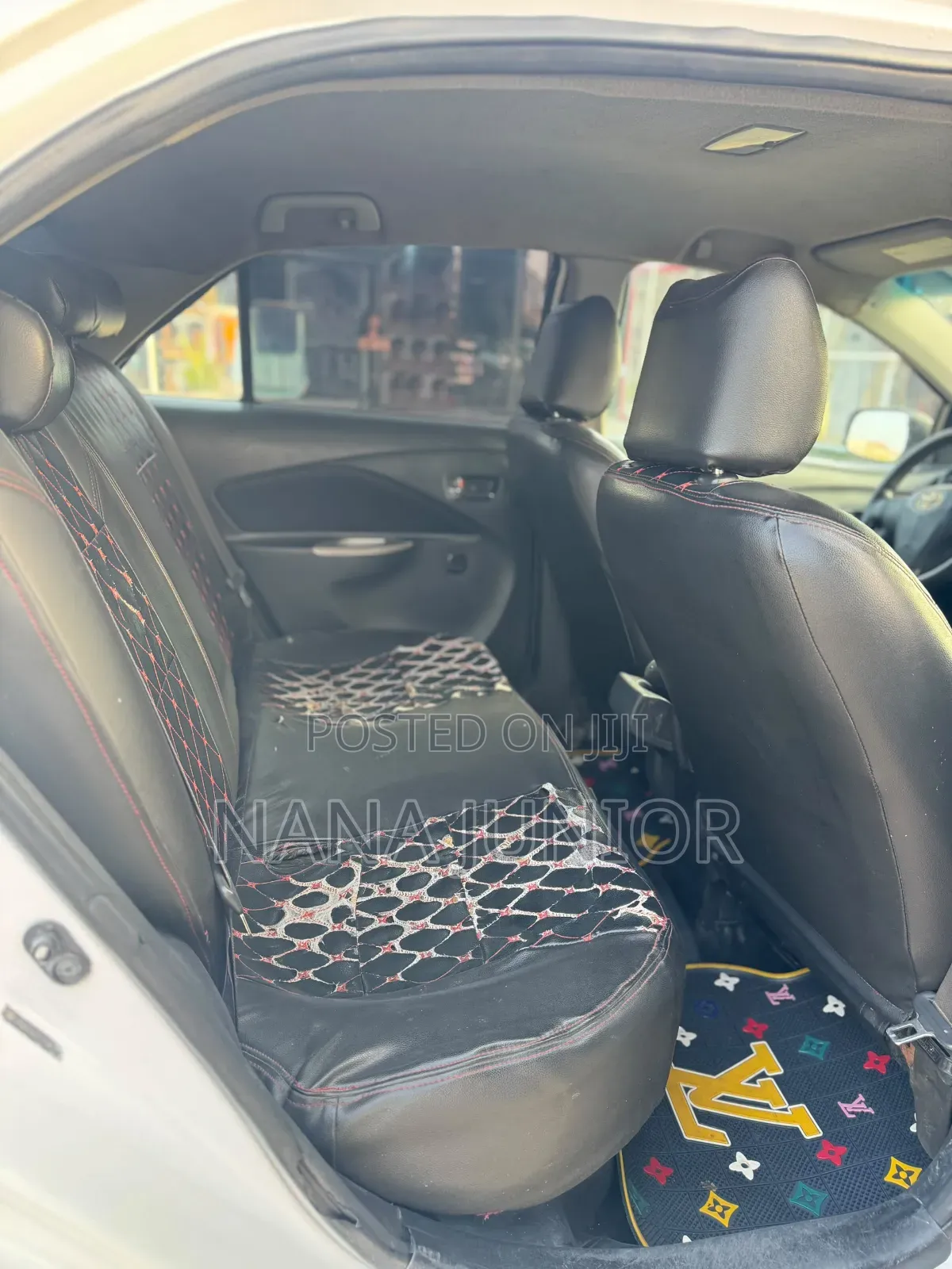 Toyota Yaris 2009 White