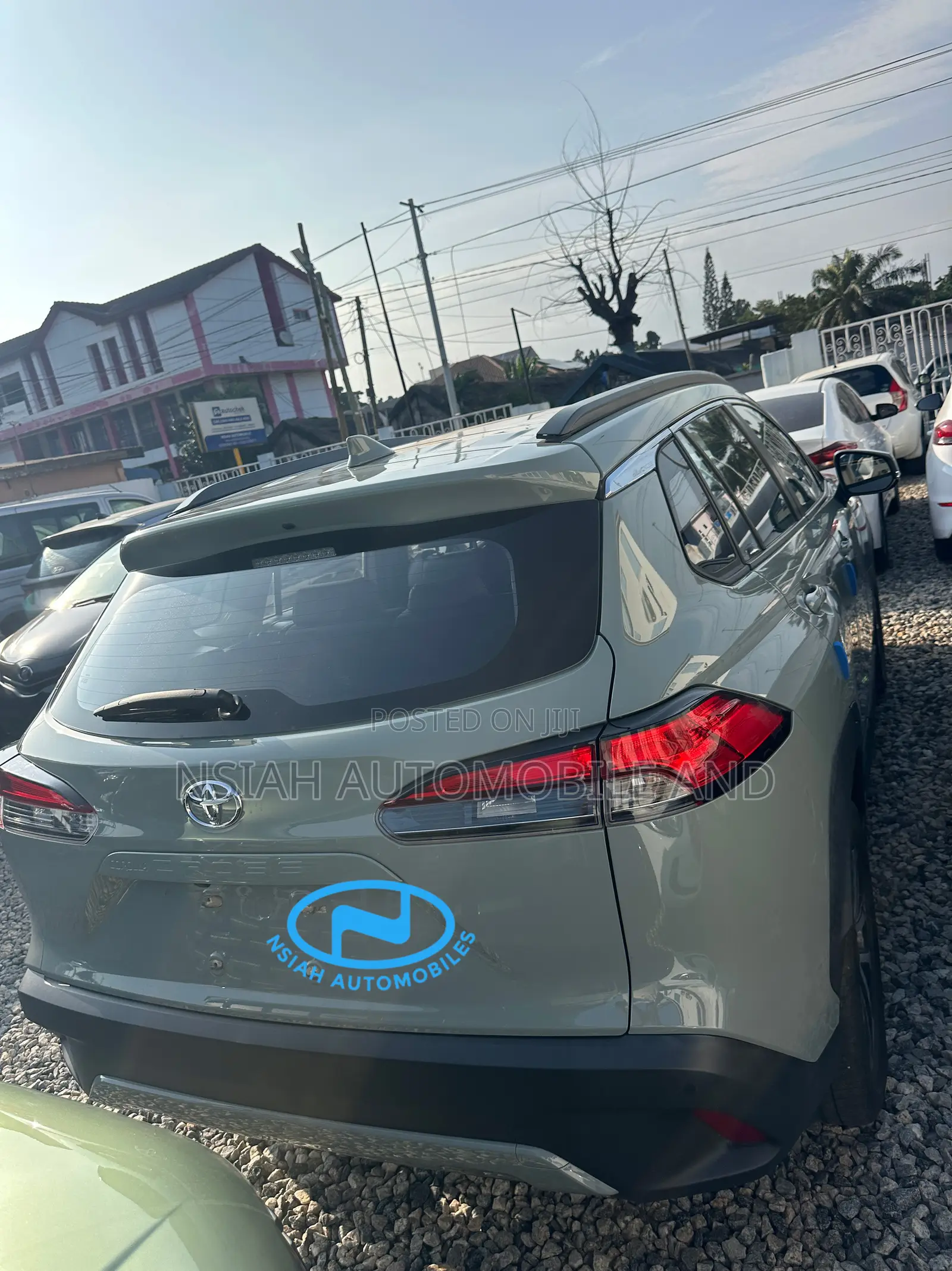 Toyota Corolla Cross 2.0 Petrol FWD 2022 Green