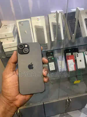 New Apple iPhone 15 128 GB Black