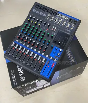 Yamah Mixer (Mgxu 12 Channels)