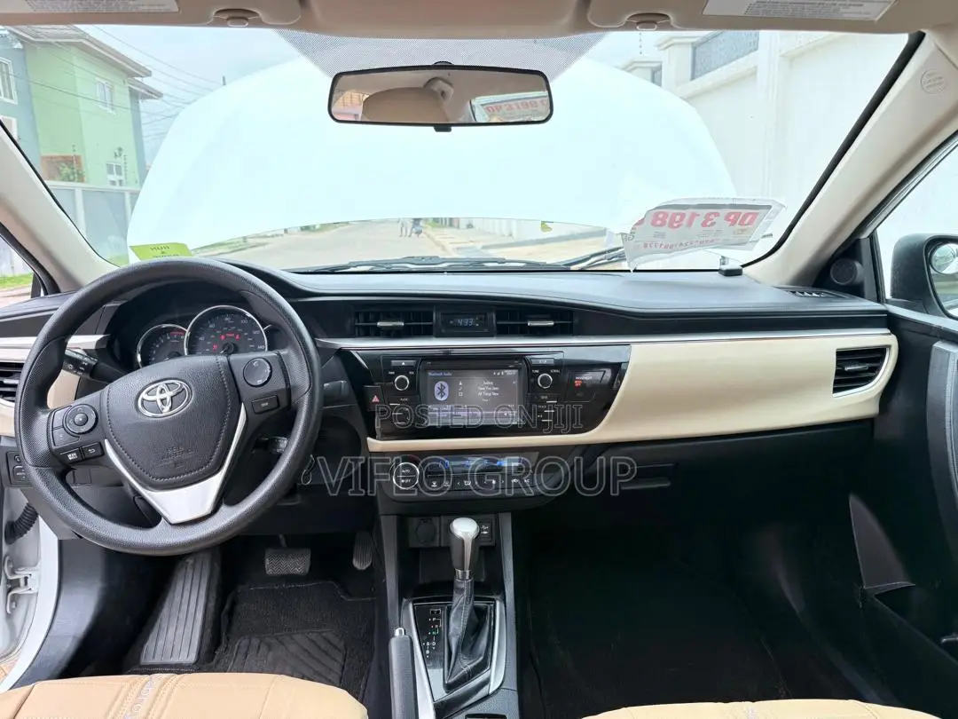Toyota Corolla 2016 White