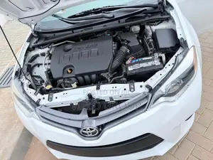 Toyota Corolla 2016 White